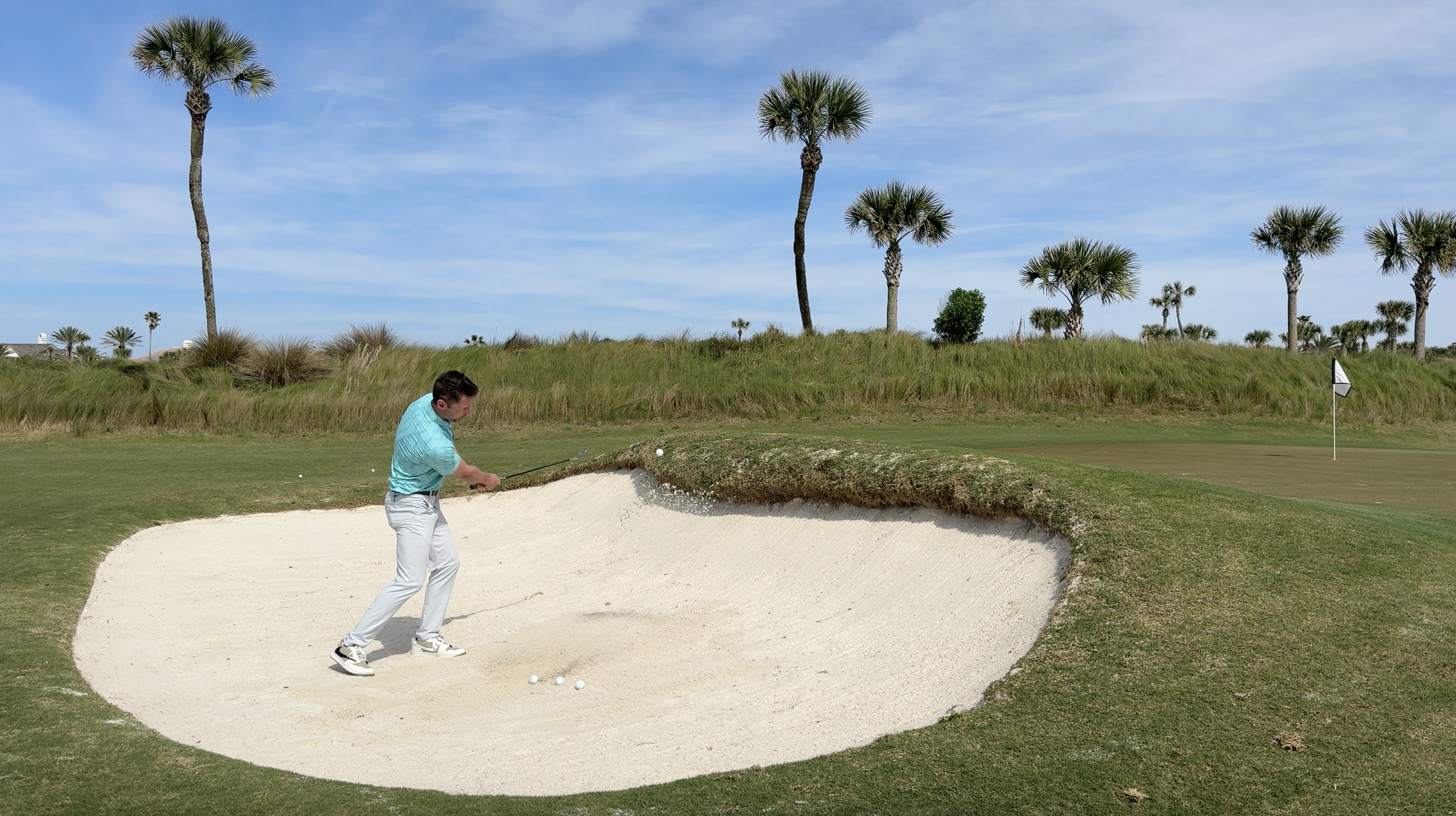 The EASIEST Bunker Shot Technique You Have EVER Seen!